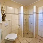 Schulstr 19 Zwergenhaus Nyaraló *