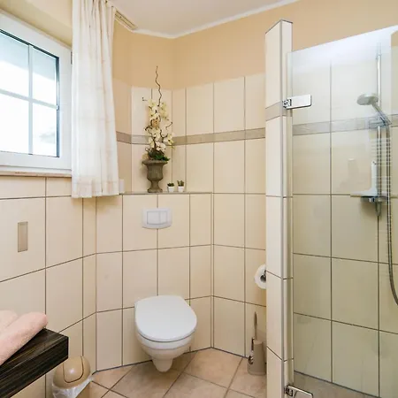 Dom wakacyjny Schulstr 19 Zwergenhaus Zingst