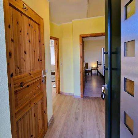 Schulstr 19 Zwergenhaus בית נופש